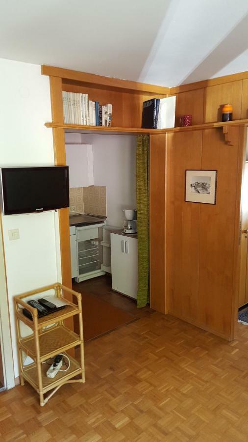 Ferienwohnung Angelika 쉬룬즈 외부 사진